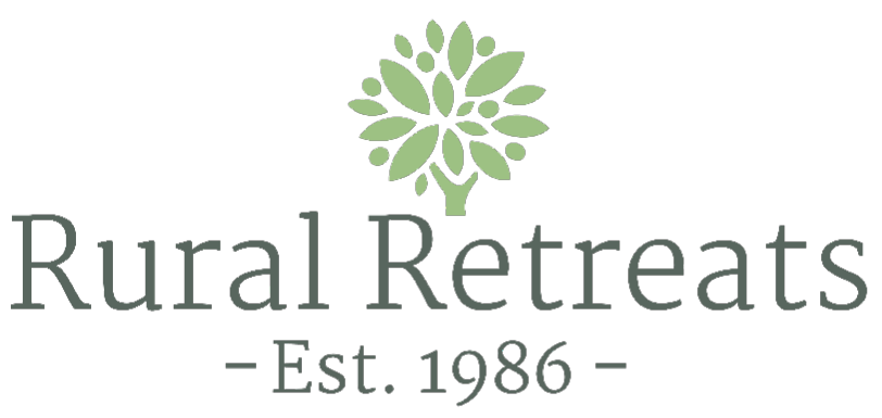 Rural Retreats logo.